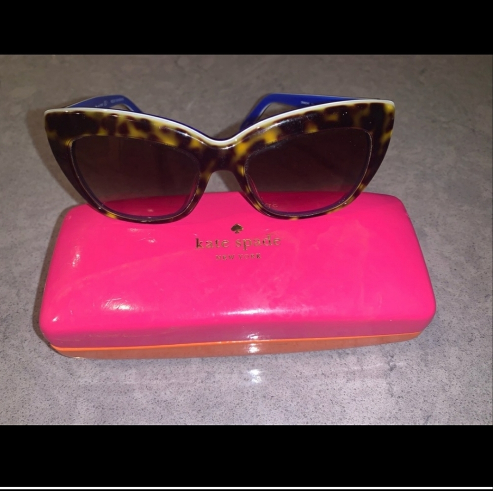 Kate spade crimson style sunglasses